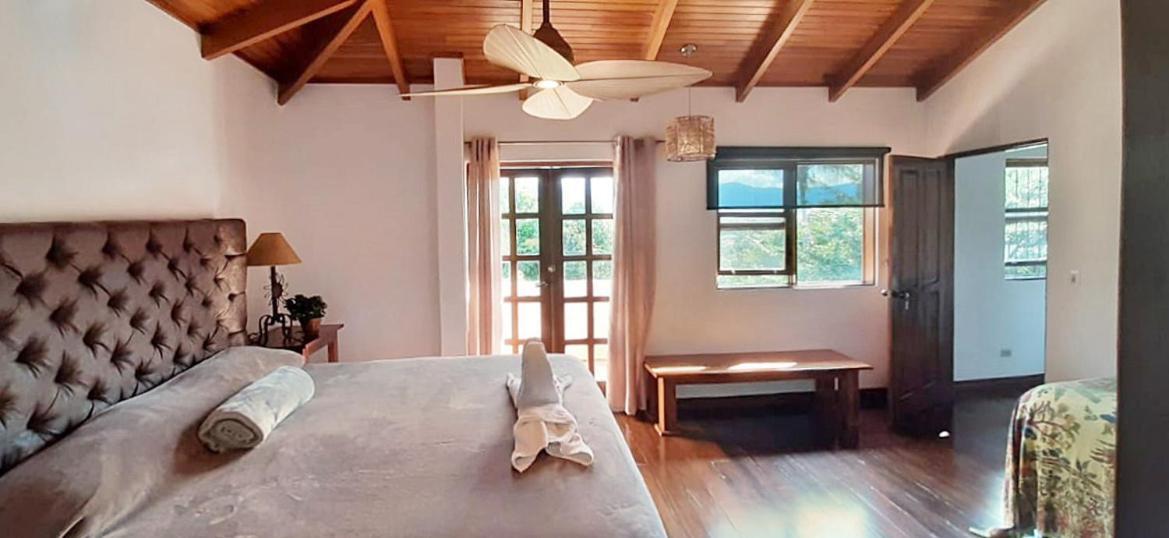 Luna Inn B&B Ciudad Cariari Kültér fotó